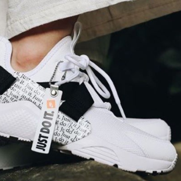 Nike Shoes Nike Air Huarache City Low Just Do It Poshmark